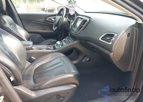 2015 Chrysler 200 C из США, поврежденный, VIN 1C3CCCCB0FN613349